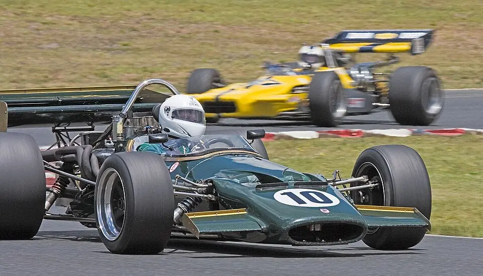McLaren M10 Formule 5000, moteur Chevrolet