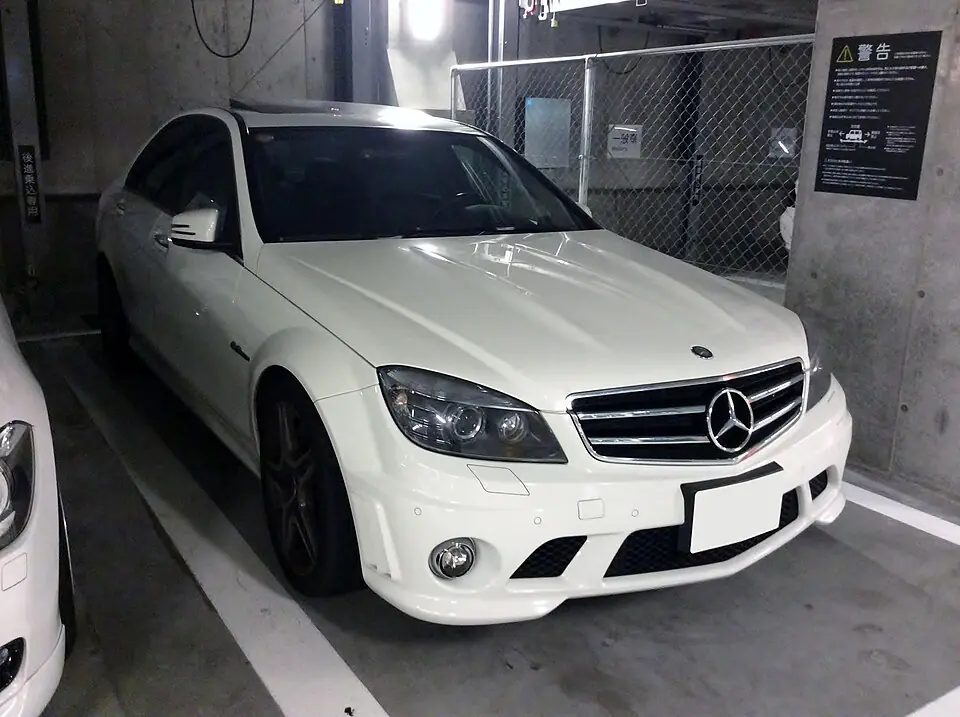 Mercedes Classe C W204 63 AMG Berline