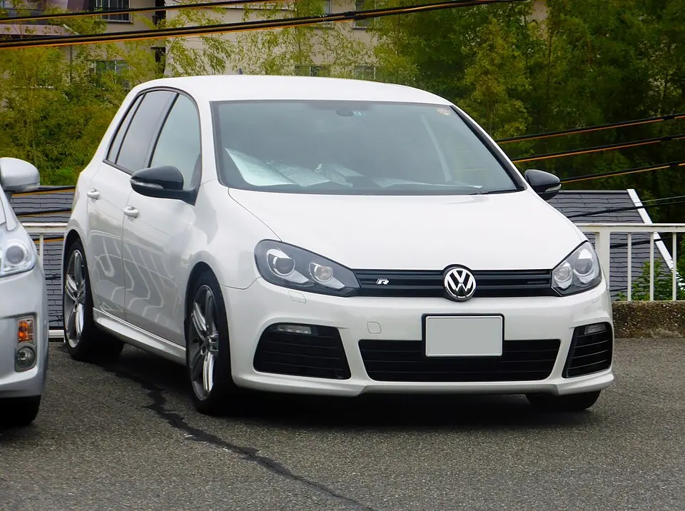 Volkswagen Golf 6 R