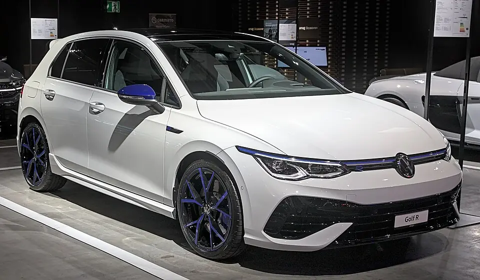 Volkswagen Golf 8 R